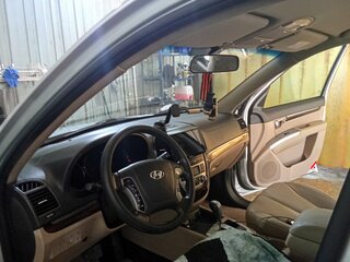 2011 Hyundai Santa Fe II Рестайлинг, серебристый, 1200000 рублей, вид 4