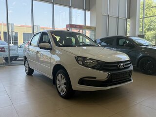 2026 Lada (ВАЗ) Granta I Рестайлинг, белый, 1101000 рублей, вид 2