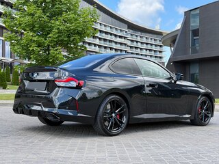 2023 BMW 2 серии M240i xDrive G42 Рестайлинг, чёрный, 4750000 рублей, вид 4