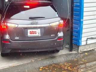 2013 Toyota Wish II Рестайлинг, серый, 1470000 рублей, вид 3