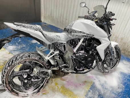 2008 Honda CB 1000R, белый, 510000 рублей, вид 1