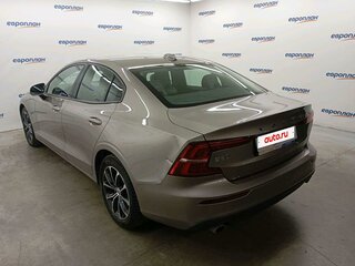 2020 Volvo S60 III, серый, 2985850 рублей, вид 4