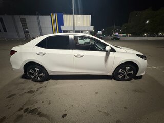2014 Toyota Corolla XI (E160, E170, E180), белый, 1150000 рублей, вид 2