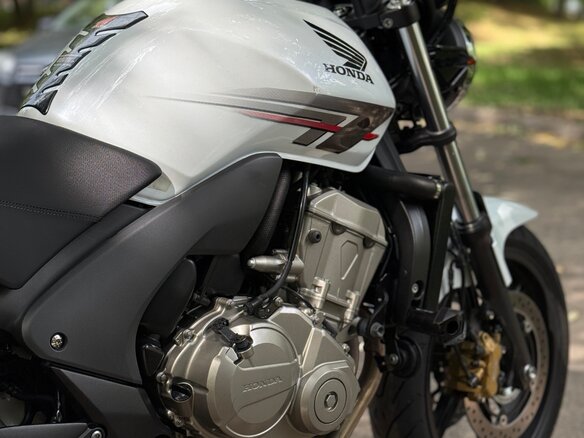 2010 Honda CBF 600, белый, 600000 рублей - вид 5
