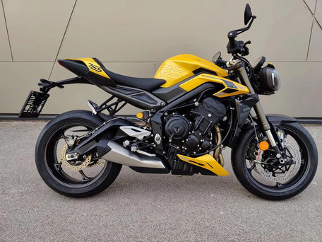 2026 Triumph Speed Triple, жёлтый, 1850000 рублей, вид 2