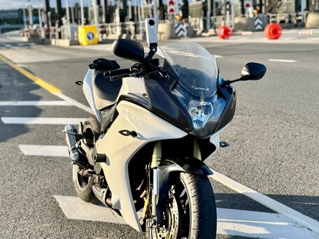 2011 Honda CBR 600F, белый, 540000 рублей, вид 2
