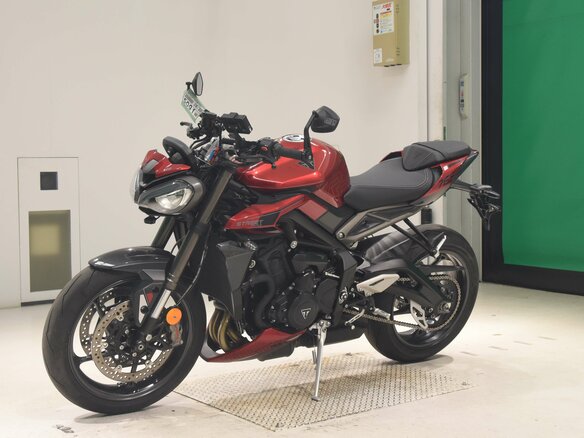 2024 Triumph Street Triple, красный, 1275000 рублей - вид 3