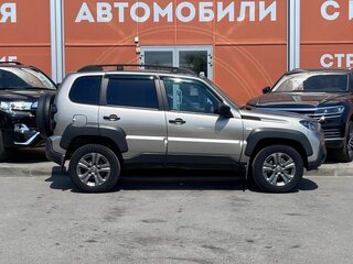 2021 Lada (ВАЗ) Niva Travel I, серый, 935000 рублей, вид 4