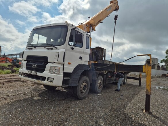 2013 Hyundai Gold, белый, 8500000 рублей - вид 18