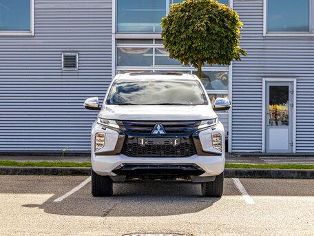 2020 Mitsubishi Pajero Sport III Рестайлинг, белый, 2395000 рублей, вид 2