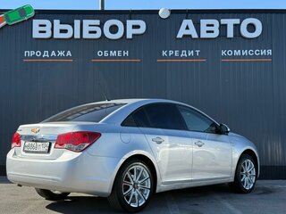 2011 Chevrolet Cruze I, серебристый, 599000 рублей, вид 2