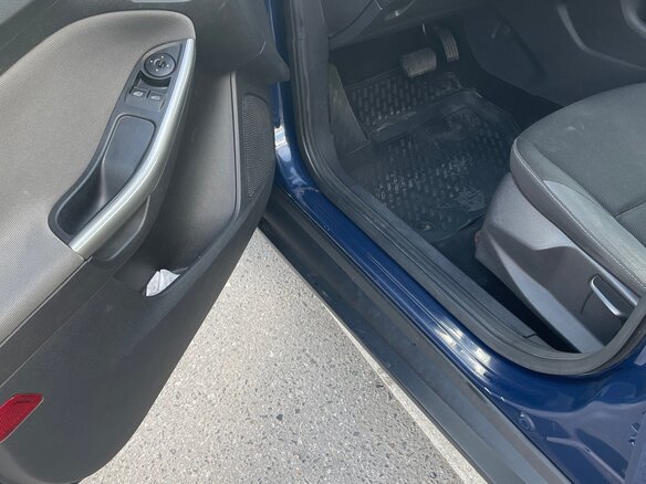 2012 Ford Focus III, синий - вид 7