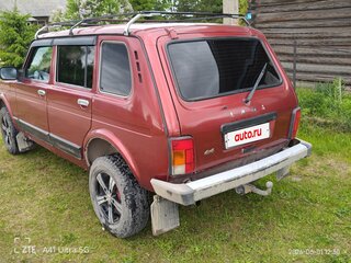 2017 Lada (ВАЗ) 2131 (4x4) I, красный, 450000 рублей, вид 4