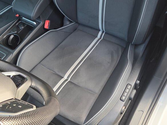 2021 Volkswagen Golf VIII, серый, 2750000 рублей - вид 5