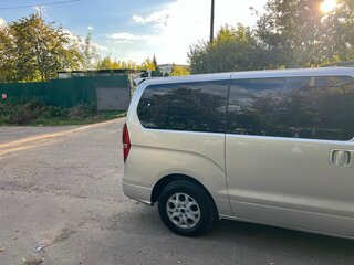 2009 Hyundai Grand Starex I, серый, 1500000 рублей, вид 4
