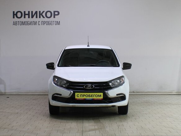 2018 Lada (ВАЗ) Granta I Рестайлинг, белый, 349000 рублей - вид 2