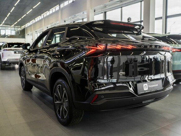 2026 Omoda C5 II, чёрный - вид 9