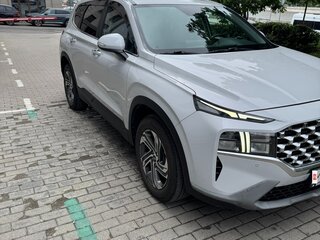 2021 Hyundai Santa Fe IV Рестайлинг, белый, 3500000 рублей, вид 1