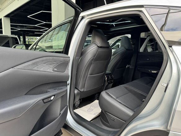 2023 Lexus RX 500h V, серебристый, 9970000 рублей - вид 23