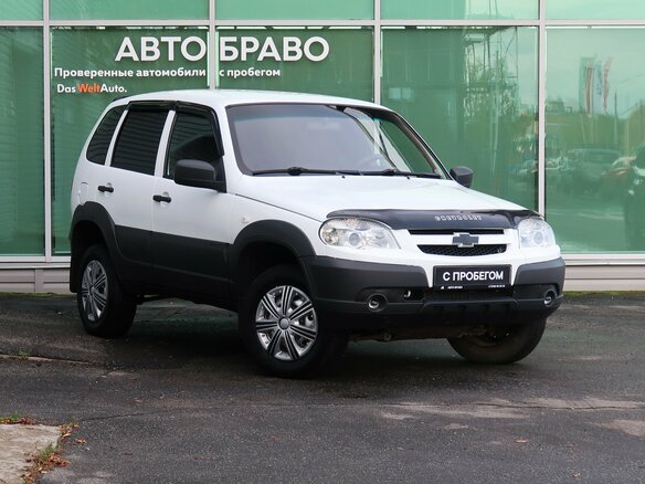 2019 Chevrolet Niva I Рестайлинг, белый, 729000 рублей - вид 4