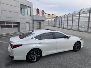 2021 Lexus ES 250 VII, белый, 5700000 рублей, вид 5
