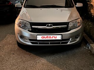 2013 Lada (ВАЗ) Granta I, серебристый, 455000 рублей, вид 2