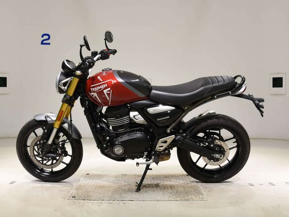 2024 Triumph Speed 400, красный, 677000 рублей