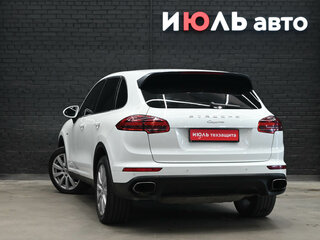 2014 Porsche Cayenne Diesel II Рестайлинг (958), белый, 2720000 рублей, вид 4