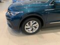 2022 Volkswagen Tiguan II Рестайлинг, синий, 4870000 рублей - вид 7