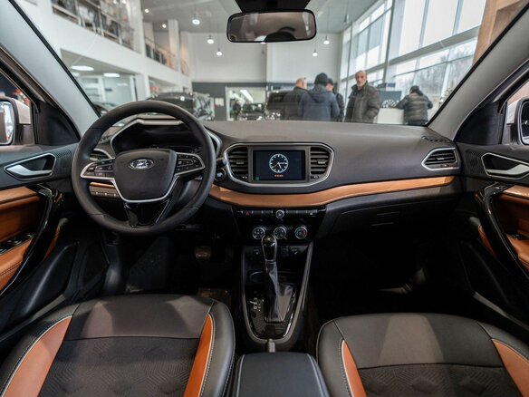 2026 Lada (ВАЗ) Vesta SW Cross I Рестайлинг (NG), белый, 2246000 рублей - вид 9
