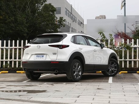 2026 Mazda CX-30 I, белый, 2750000 рублей, вид 4