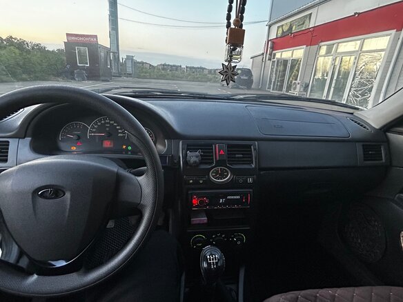 2010 Lada (ВАЗ) Priora I, серый, 300000 рублей - вид 7