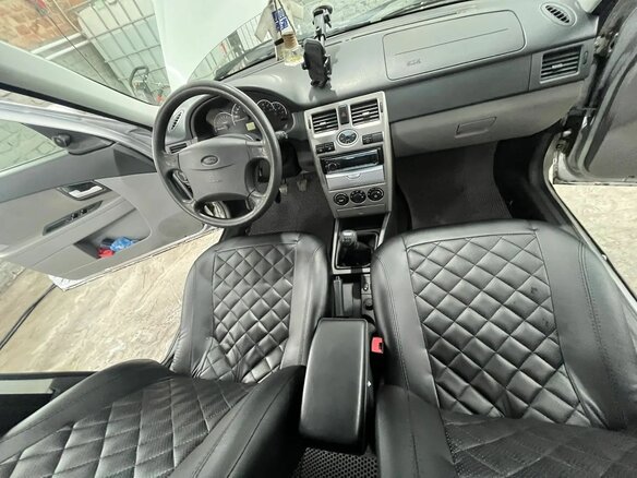 2010 Lada (ВАЗ) Priora I, серебристый, 350000 рублей - вид 13