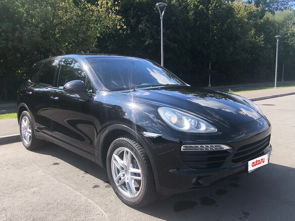 2011 Porsche Cayenne II (958), чёрный, 2050000 рублей