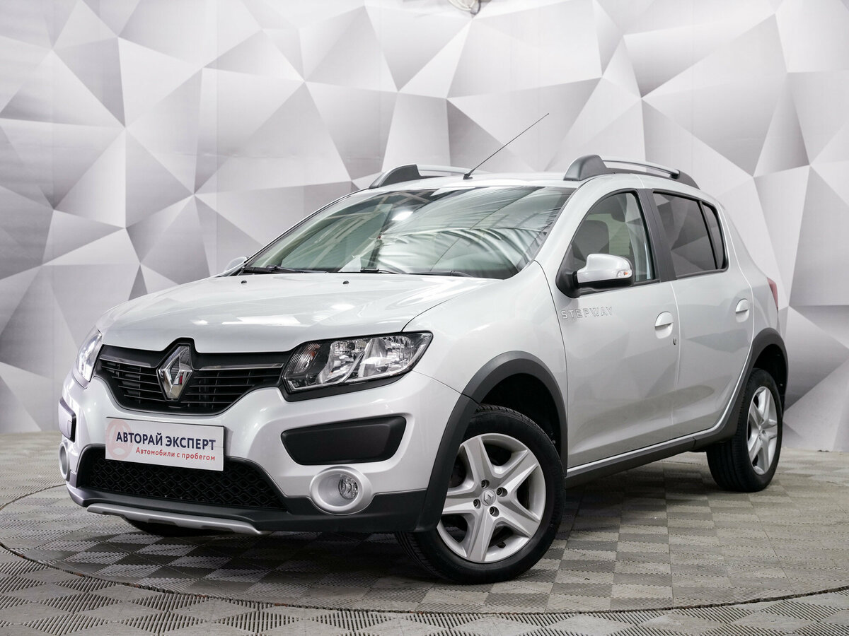 Открыть фотографии: Renault Sandero II