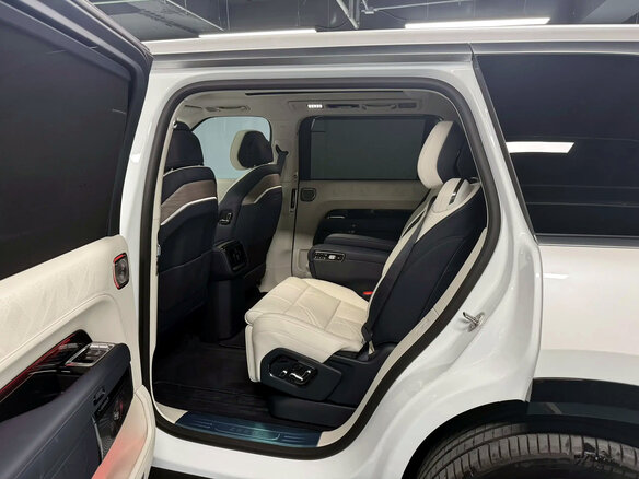 2026 Zeekr 9X 55 kWh (до 3.5 т), белый, 9800700 рублей - вид 17