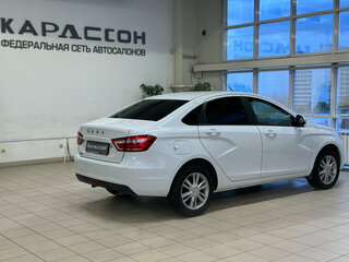 2017 Lada (ВАЗ) Vesta I, белый, 850000 рублей, вид 2