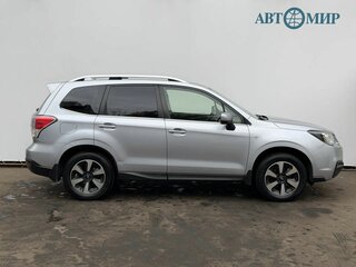 2017 Subaru Forester IV Рестайлинг 2, серебристый, 1980000 рублей, вид 4