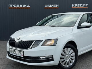 2019 Skoda Octavia III (A7) Рестайлинг, белый, 1640000 рублей, вид 5