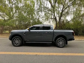 2023 Ford Ranger Double Cab T6.2, серый, 3633419 рублей, вид 2
