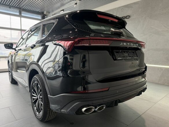 2026 Jetour X70+ I Рестайлинг, чёрный, 3099000 рублей - вид 13