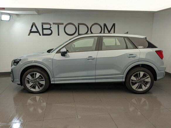 2026 Audi Q2 L 35 TFSI I Рестайлинг, серый, 3940000 рублей - вид 1