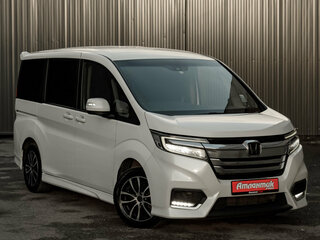 2019 Honda Stepwgn Spada V Рестайлинг, белый, 2190000 рублей, вид 3