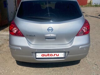 2010 Nissan Tiida I Рестайлинг, серебристый, 625000 рублей, вид 2