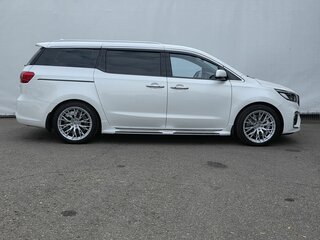 2019 Kia Carnival III, белый, 3100000 рублей, вид 4