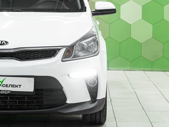 2019 Kia Rio IV, белый - вид 9