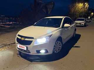 2012 Chevrolet Cruze I Рестайлинг, белый, 850000 рублей, вид 3