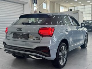 2026 Audi Q2 L 35 TFSI I Рестайлинг, серый, 3369000 рублей, вид 4