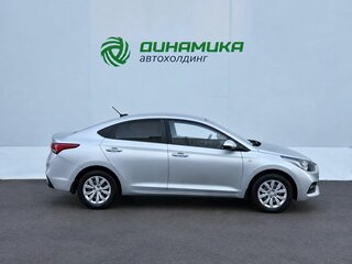 2018 Hyundai Solaris II, серебристый, 1230000 рублей, вид 4