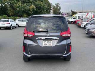 2018 Honda Freed II, серый, 1590000 рублей, вид 5